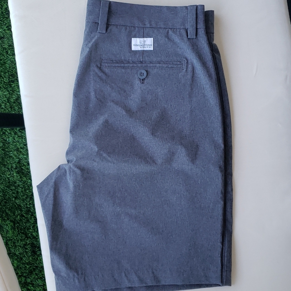 Vineyard vines 8 Inch Performance Breaker shorts